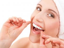 Thương hiệu chỉ nha khoa làm sạch răng hiệu quả, an toàn nhất hiện nay