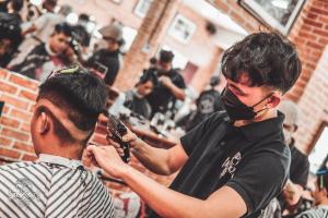 Top 10 Tiệm cắt tóc nam đẹp và chất lượng nhất Long An