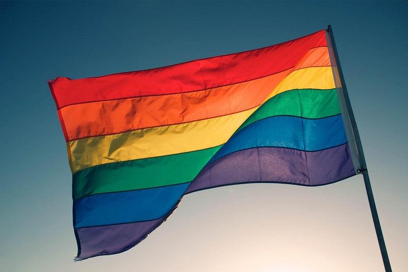 Cờ LGBT: Cờ LGBT là một biểu tượng quan trọng với ý nghĩa truyền tải sự chấp nhận và tôn trọng sự đa dạng của con người. Sắc màu của cờ thể hiện sự đa dạng giới tính và tình dục, kéo dài trên khắp các nước và lục địa. Hãy xem những hình ảnh về Cờ LGBT để cảm nhận sự tự hào và sự yêu thương của cộng đồng LGBT.
