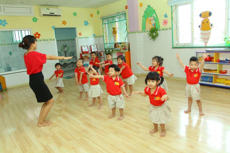 giáo án dạy hát bác đưa thư vui tính - mẫu 1