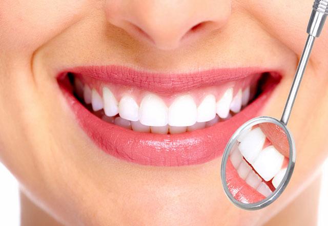 Bọc răng sứ có an toàn và ổn định không?
