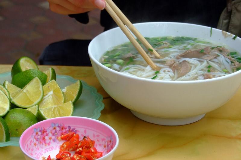 Phở gánh tái lăn