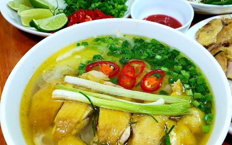 Phở gà Mai Anh