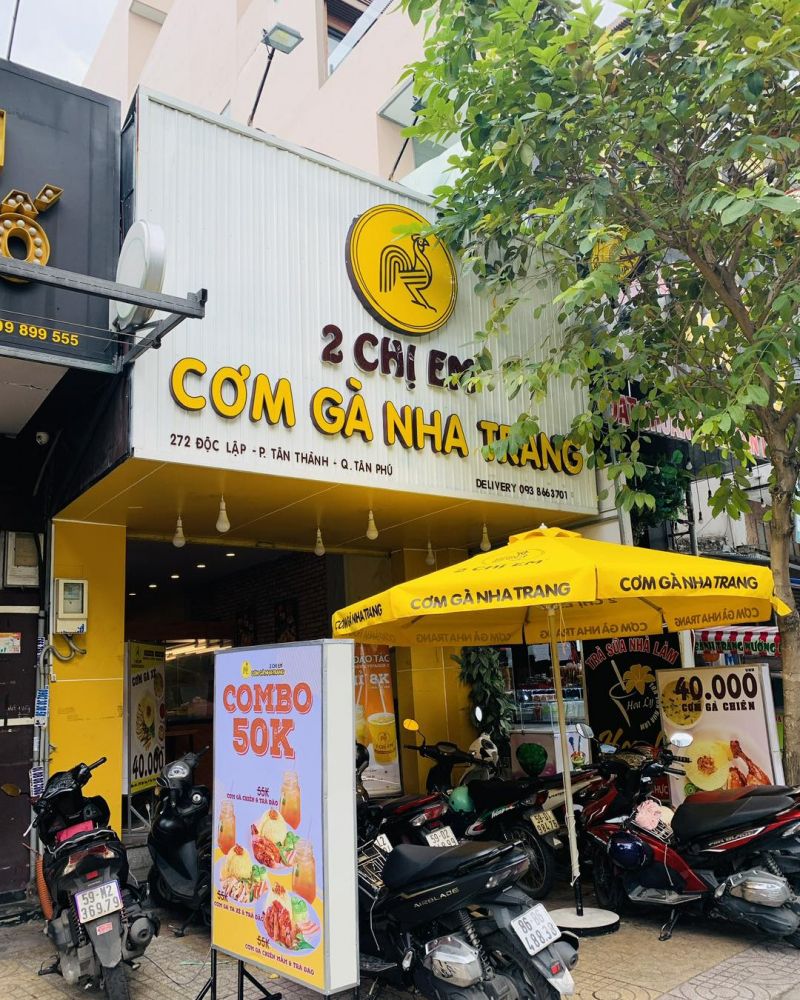 2 Chị Em - Cơm Gà Nha Trang