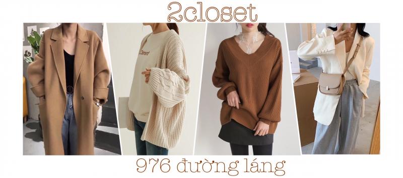 Quần áo của 2 closet mang nét nữ tính