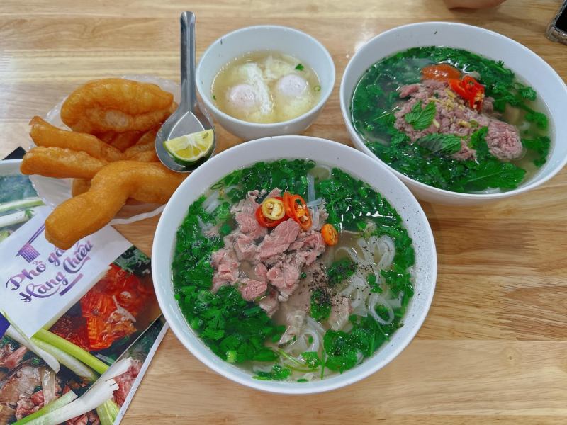 Phở Ấu Triệu