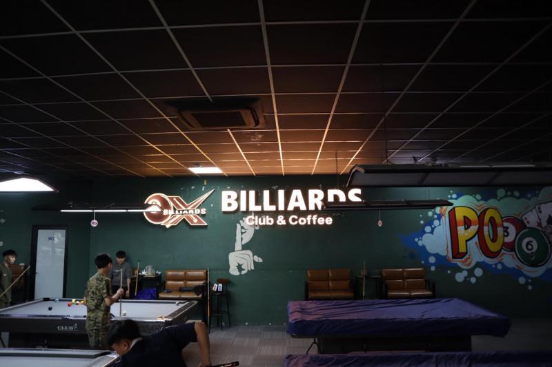 8X Billiards Club
