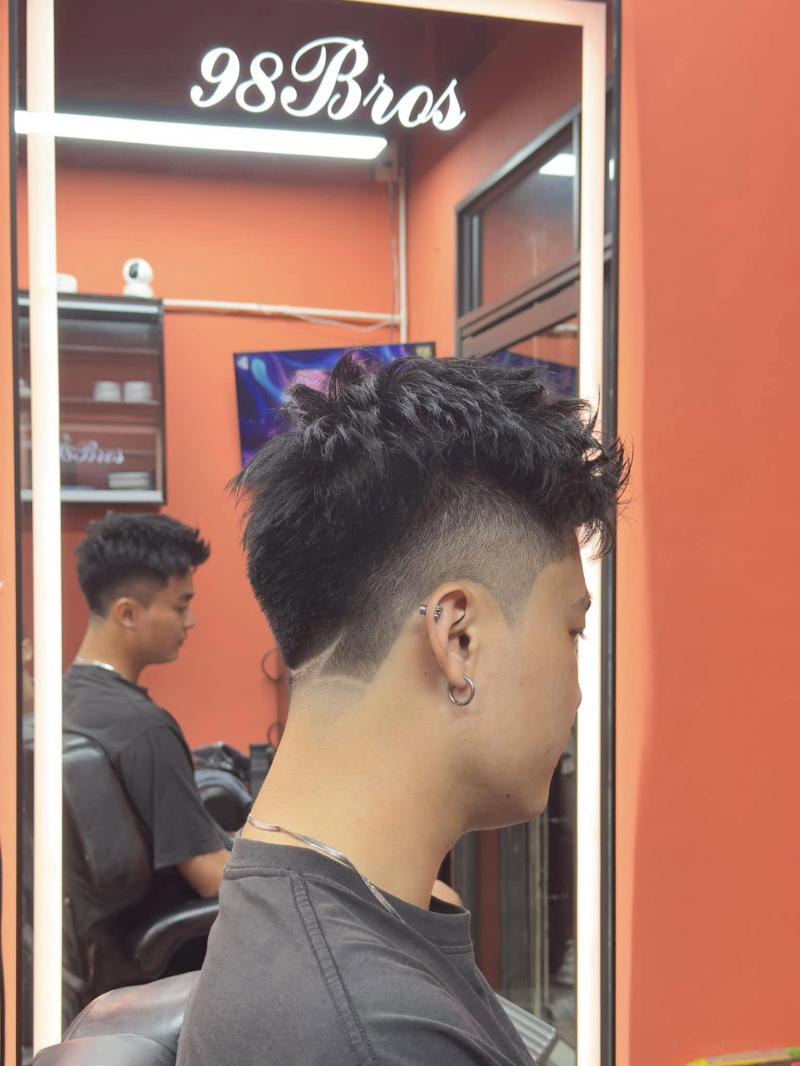 98Bros - Men's Hair Studio