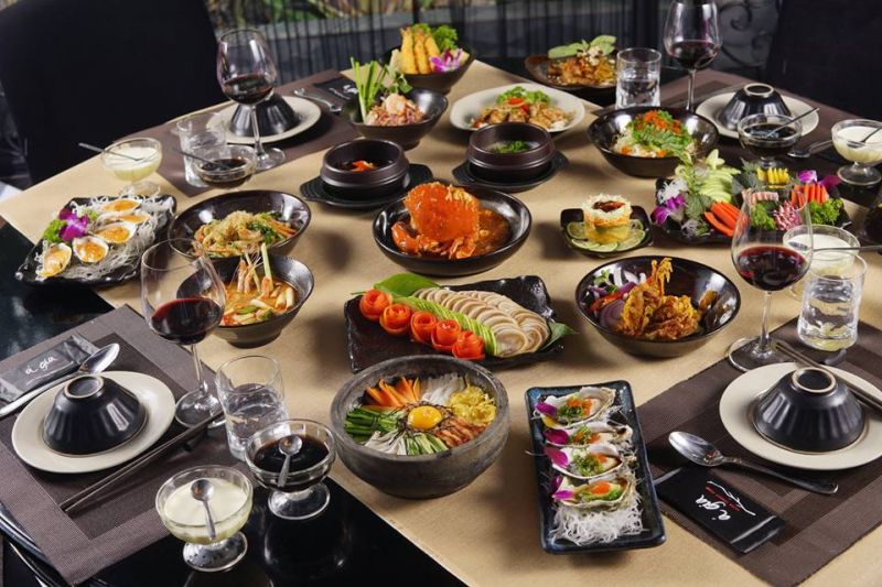 Với hơn﻿ 100 món hải sản được chắt lọc và sáng tạo dựa trên xu hướng ẩm thực Châu Á, hiện tại Á Gia đã sở hữu một lượng khách quen đông đảo