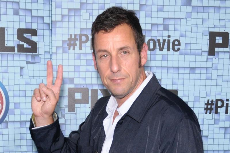 Adam Sandler đã quá nổi tiếng với những vai diễn hài