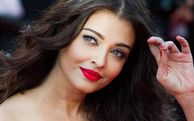 Aishwarya Rai có đôi mắt quyến rũ