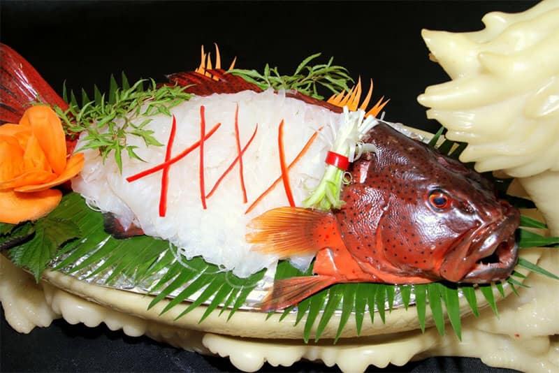 Vựa hải sản Đức Tân có những sản phẩm hải sản nào?
