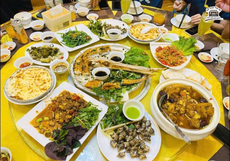 Ẩm Thực Vân Hồ