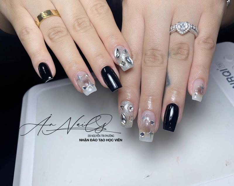 Ân Nails