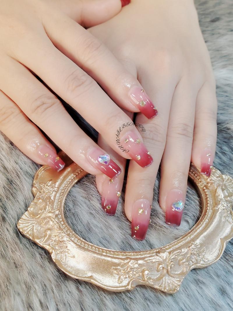 Mẫu Nail đính đá