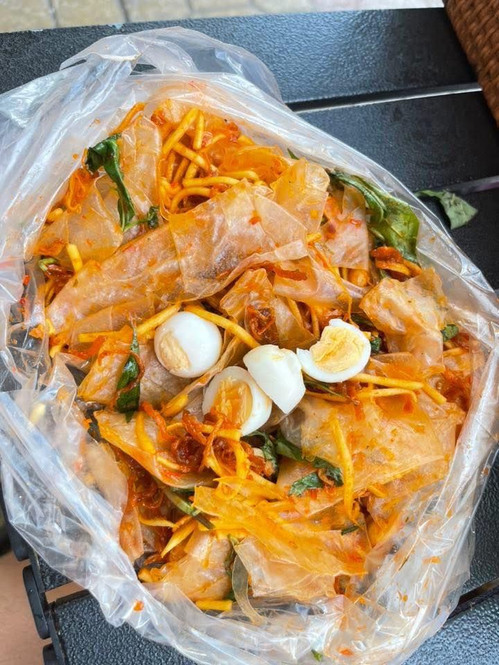Ăn Vặt 1995’s