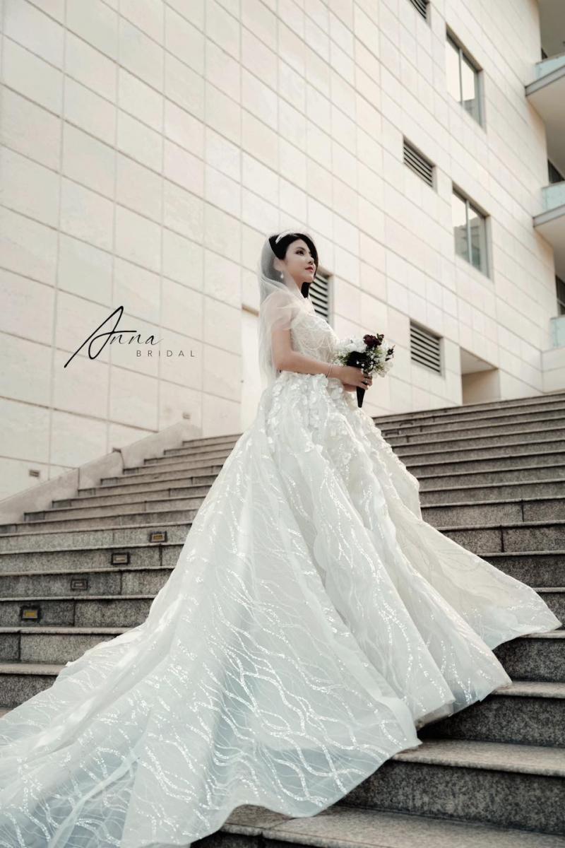 Anna Bridal