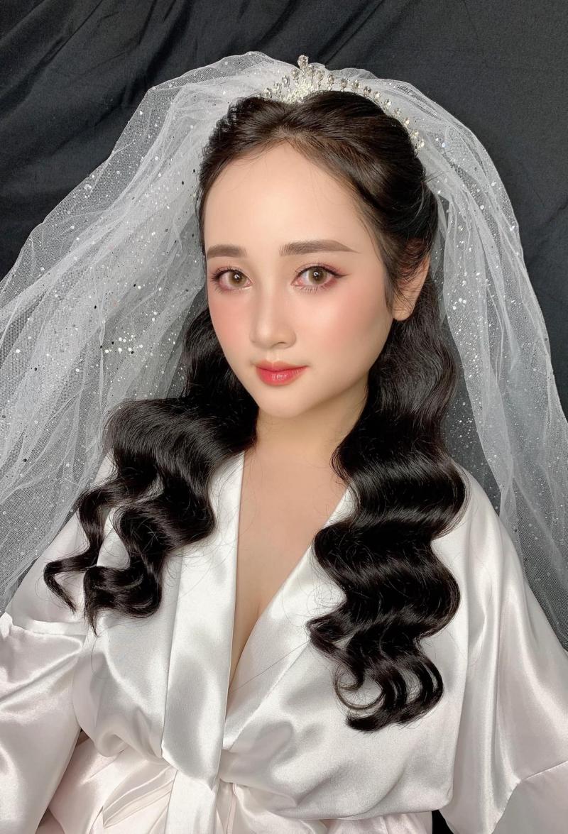 Annie Quỳnh make up