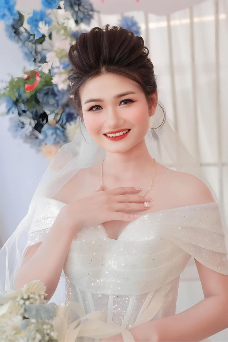 Makeup Hằng Trịnh