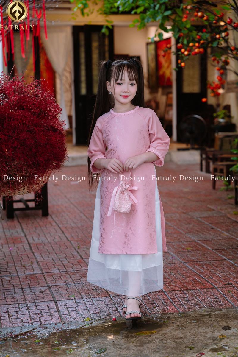 Áo dài trẻ em tại Fatraly