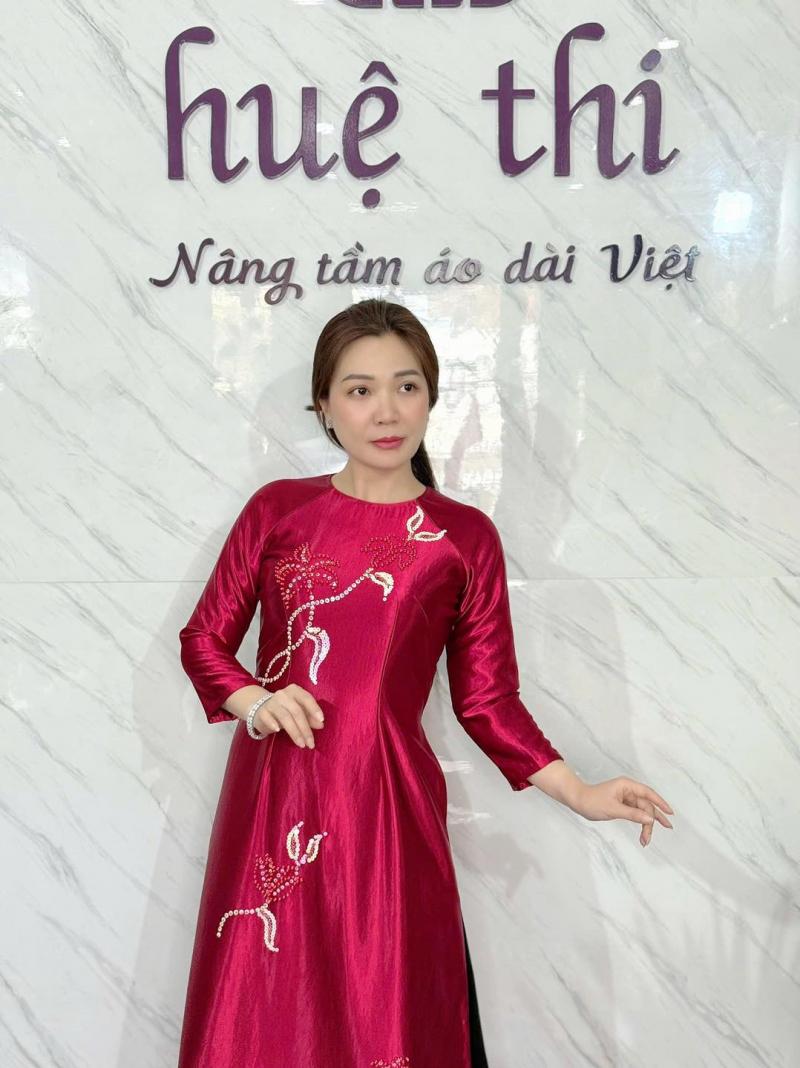 Áo Dài Huệ Thi