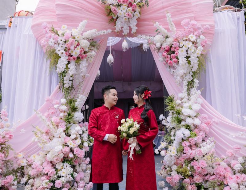 Áo dài Mạnh Việt