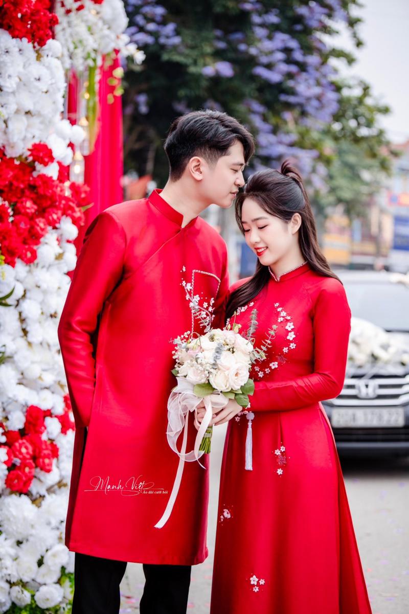 Áo dài Mạnh Việt