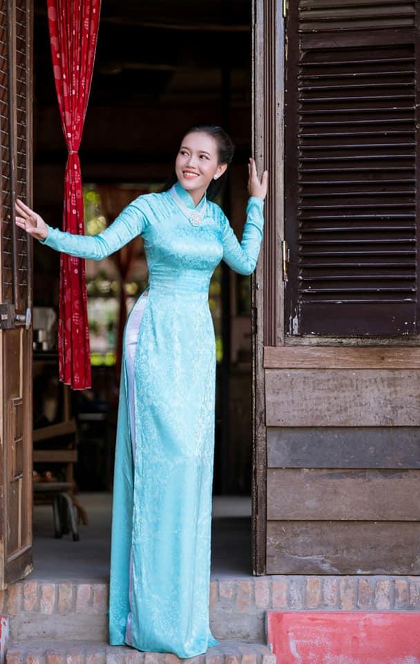 Áo dài Nguyễn Duy