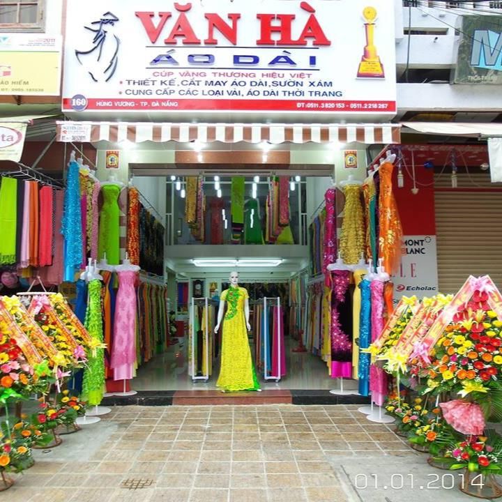 Áo dài của Văn Hà