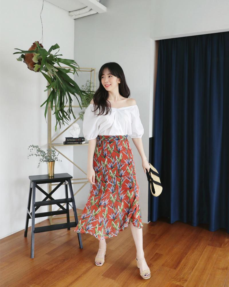 Tuyệt chiêu phối đồ với váy hoa nhí ngắn kiểu vintage Hàn Quốc