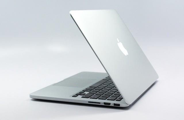 Laptop Apple