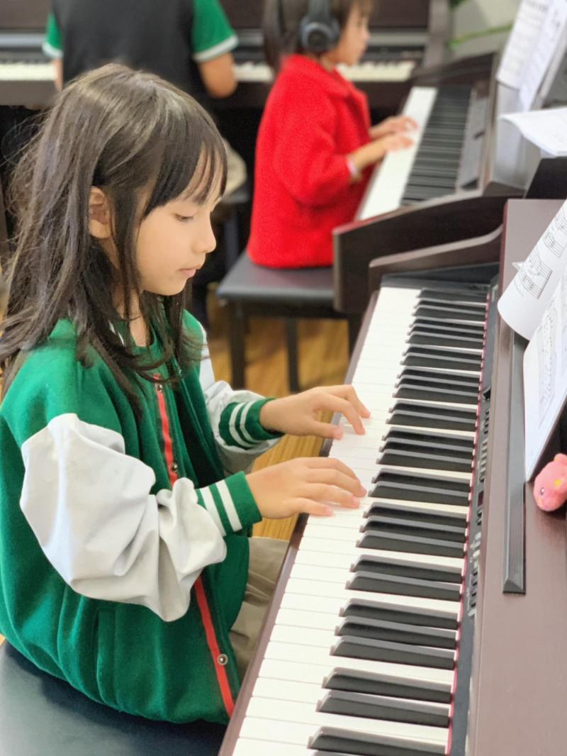 Artona Piano - Dalat Piano Class