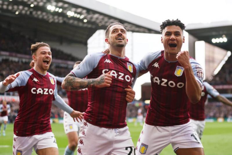 Aston Villa - Độ tuổi trung bình: 26 tuổi 35 ngày