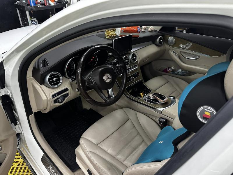 AutoCare - Vệ Sinh Nội Thất Ô Tô Chuyên Nghiệp