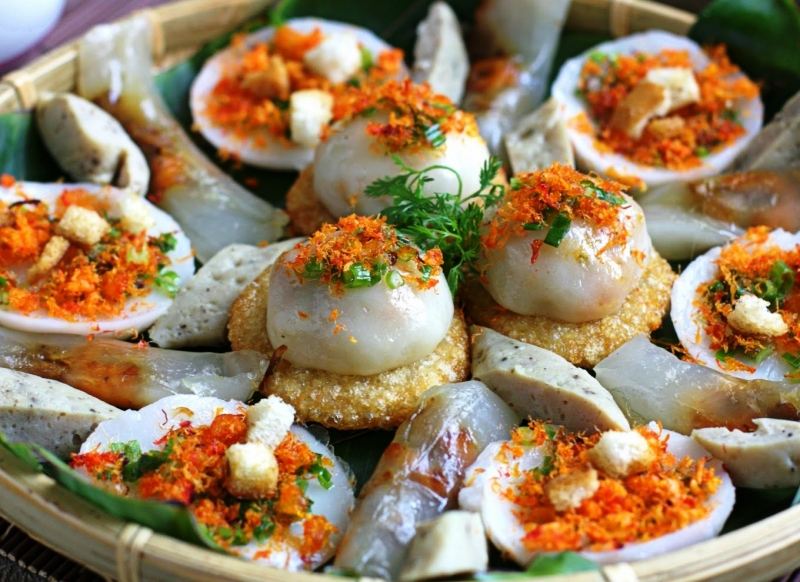 Bà Đỏ - Bánh Bèo, Nậm & Lọc