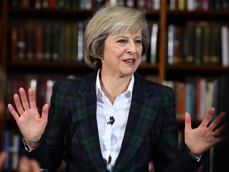 Bà Theresa Mary May là một nữ chính trị gia người Anh