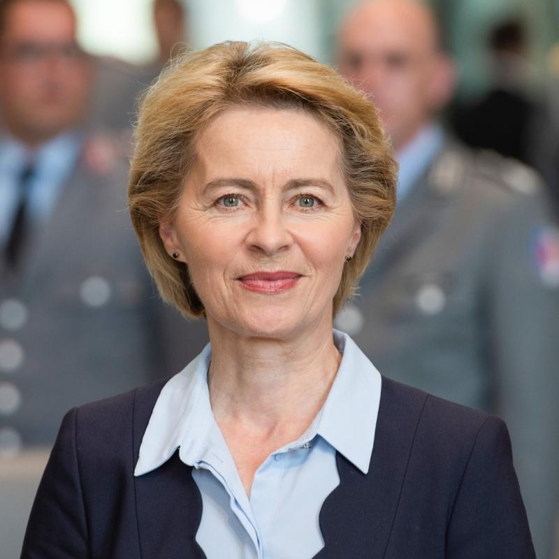 Bà Ursula von der Leyen đứng đầu danh sách Những người phụ nữ quyền lực nhất thế giới