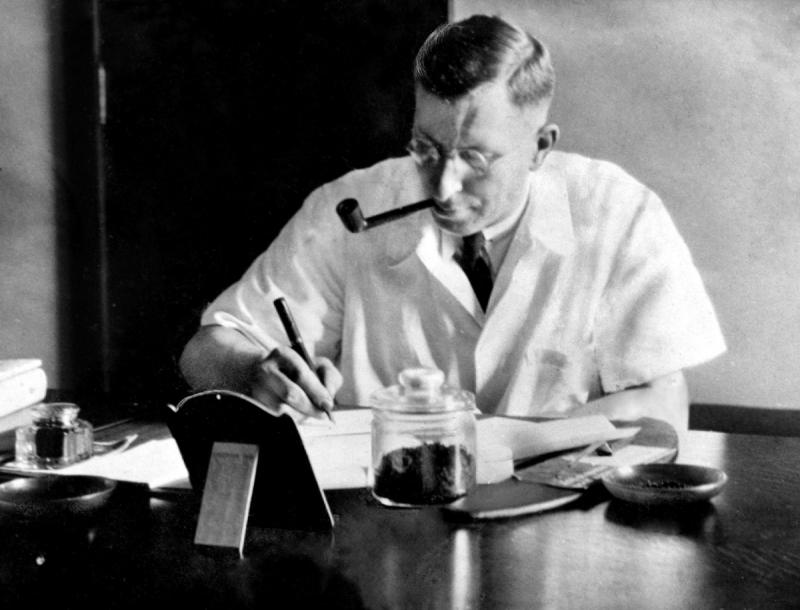 Bác sĩ Frederick Banting - Phát hiện ra hormon Insulin