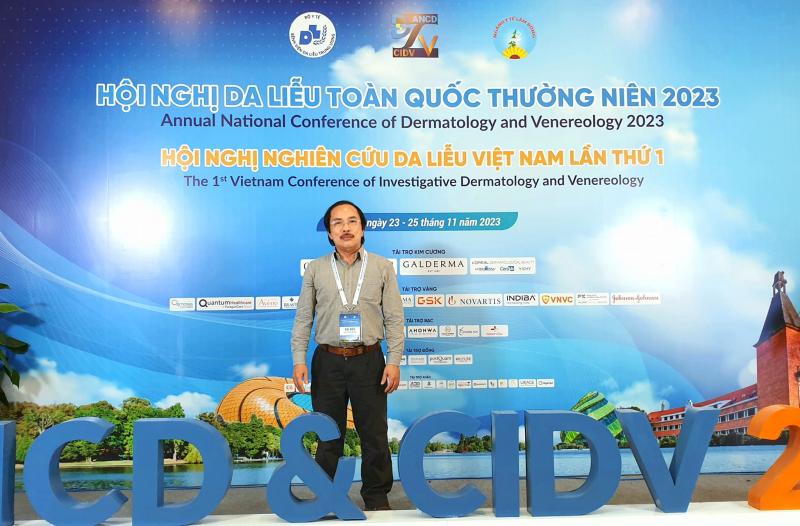 Bác sĩ Nguyễn Đức Tiến