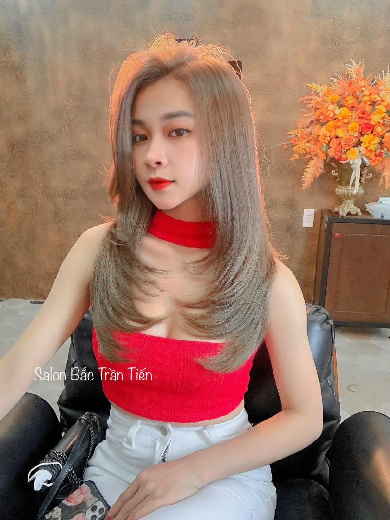 Salon Bắc Trần Tiến là một salon có tiếng với đẳng cấp, chất lượng nhận được sự tin tưởng của đông đảo khách hàng