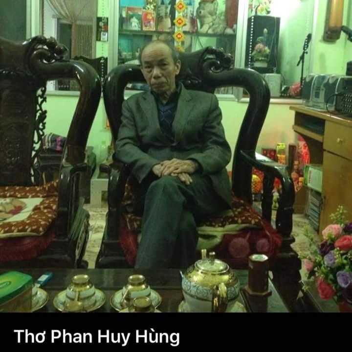 Ảnh chân dung nhà thơ Phan Huy Hùng