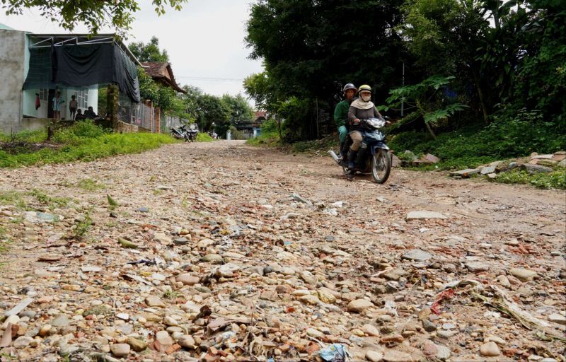 Bài văn kể về những đổi mới ở quê em số 10