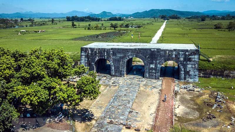 Bài văn thuyết minh về thành nhà Hồ hay nhất - Bài mẫu số 6