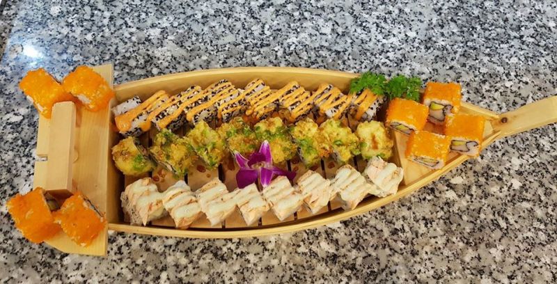 Bày trí sushi đặc biệt