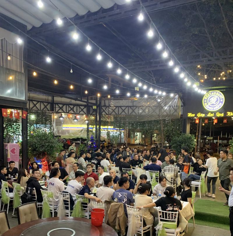 Bằng Hữu Restaurant