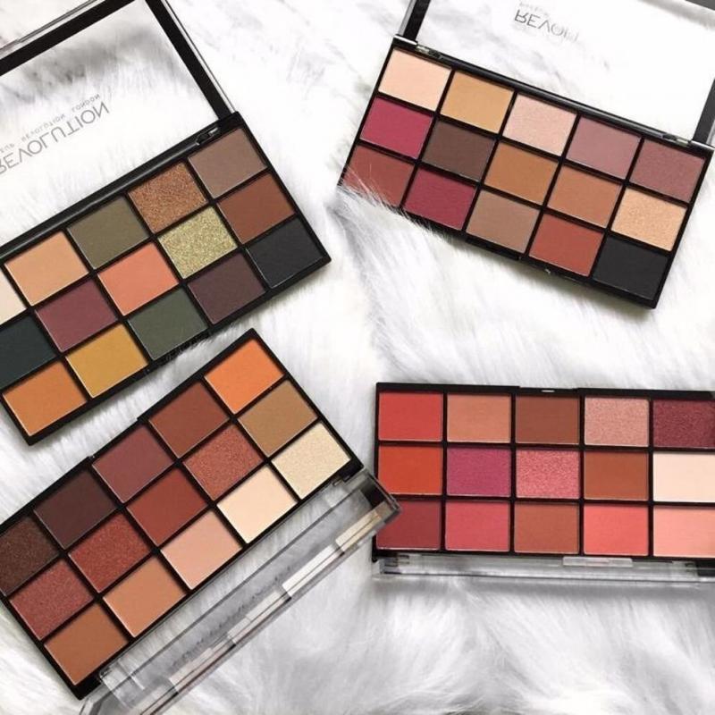 Bảng phản mắt Makeup Revolution Reloaded Palette