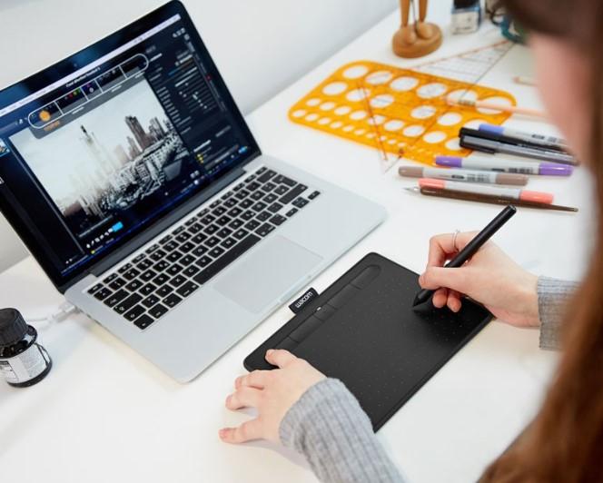 Bảng vẽ điện tử Wacom Intuos S Bluetooth (CTL-4100WL)