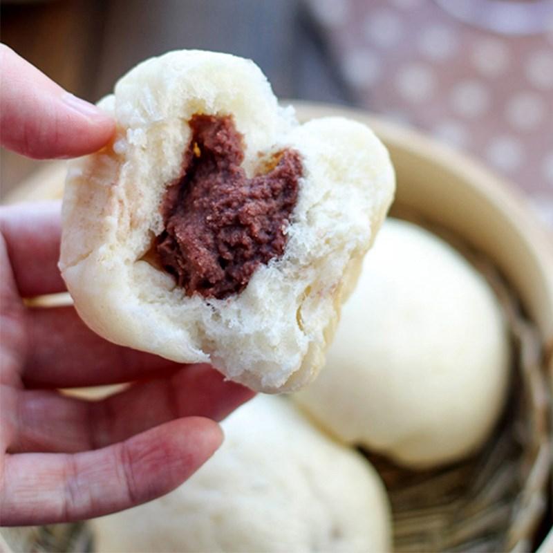 Bánh bao nhân đậu đỏ