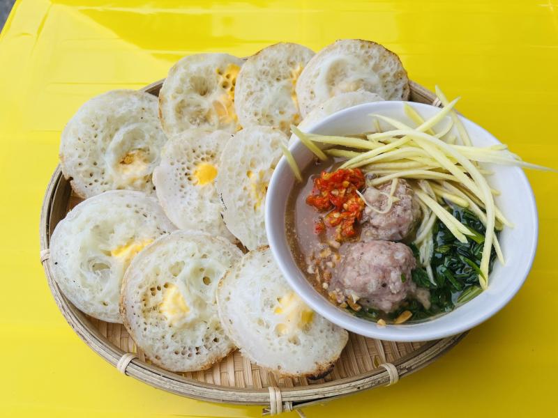 Bánh căn Đà Lạt