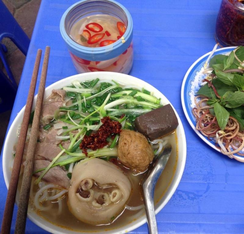 Bún bò Huế